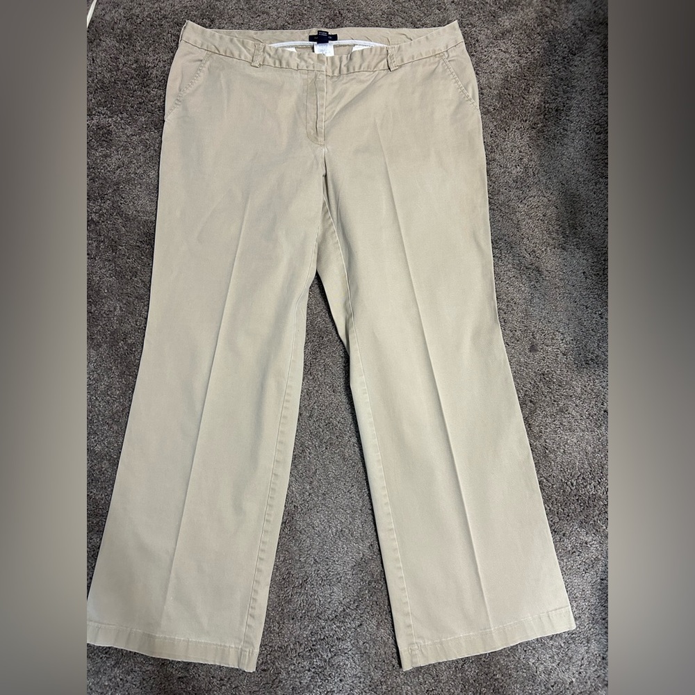Lands End‎ women’s khaki slacks, size 16 W straight leg
